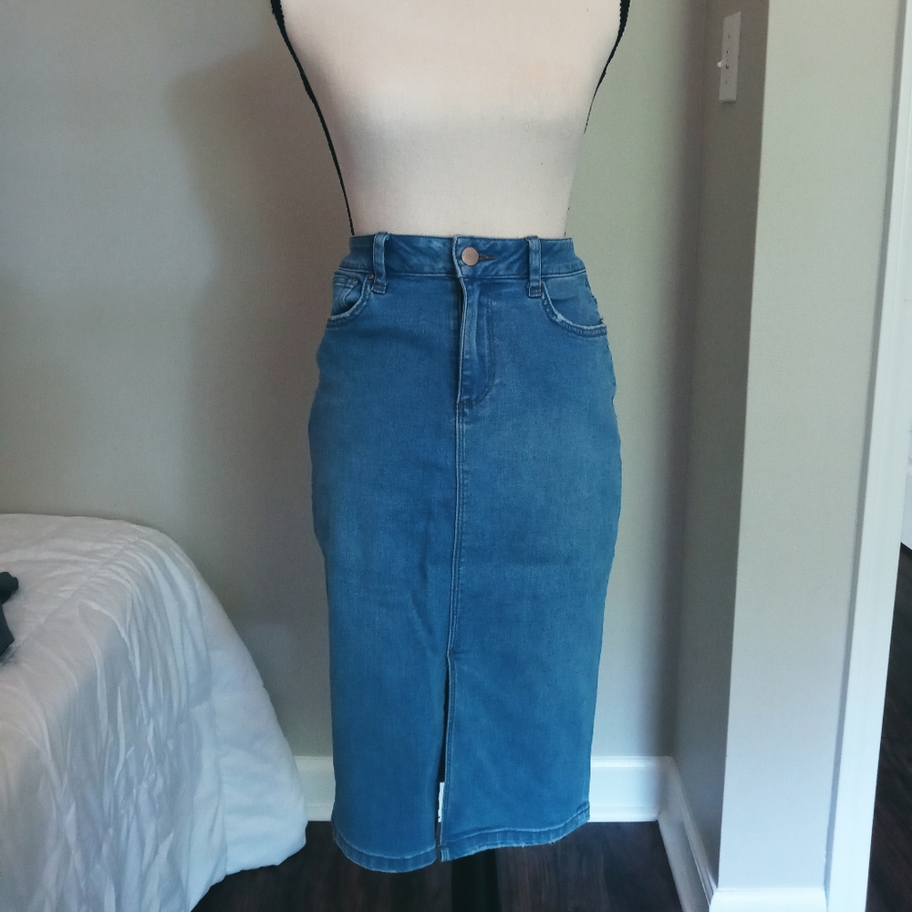 Midi pencil denim skirt